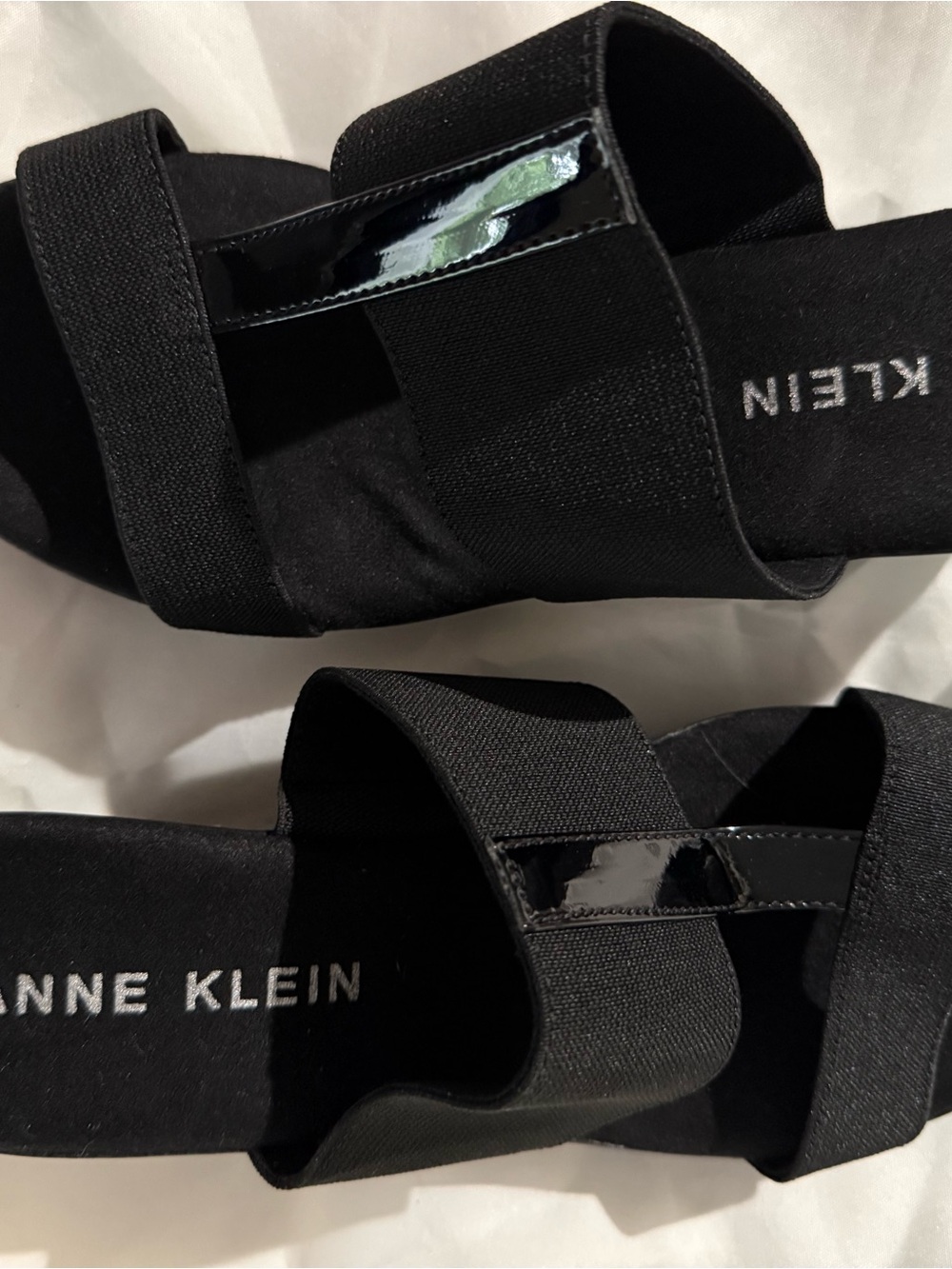 Anne Klein Black Elastic Slide Sandals with Patent Accent NIB NEVER WORN
